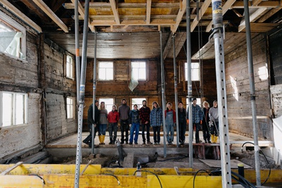 vai Vorarlberger Architekturinstitut. AT-Programmfokus in Vorarlberg: Workshops, Vorträge und Happenings mit den Themenschwerpunkten Kreisläufe, einfach Bauen, Patina und Liebe.