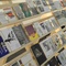 Blick in die Ausstellung im aut – Raum 1: „Regal“, 2011, 
Bücher und Zeitschriften aus dem Archiv von Martin Feiersinger, 
Bildnachweis: © Werner Feiersinger