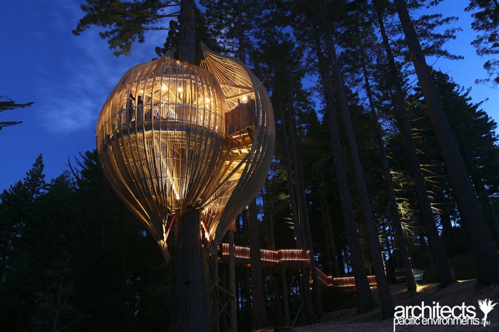 Yellow Treehouse Restaurant