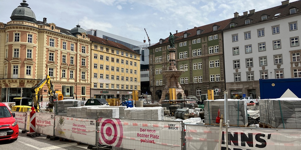 Innsbruck Boznerplatz