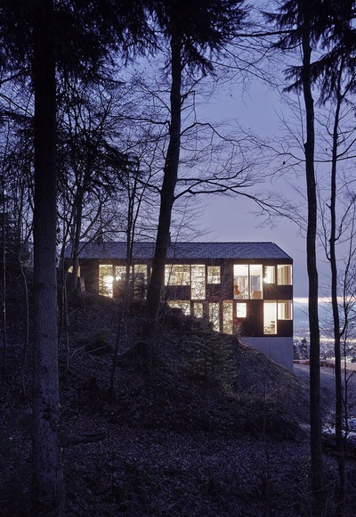 Architektur: Jochen Specht
Foto: Adolf Bereuter