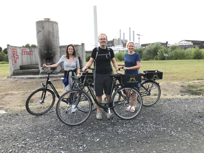 vai-Team mit dem Fahrrad in Münster unterwegs