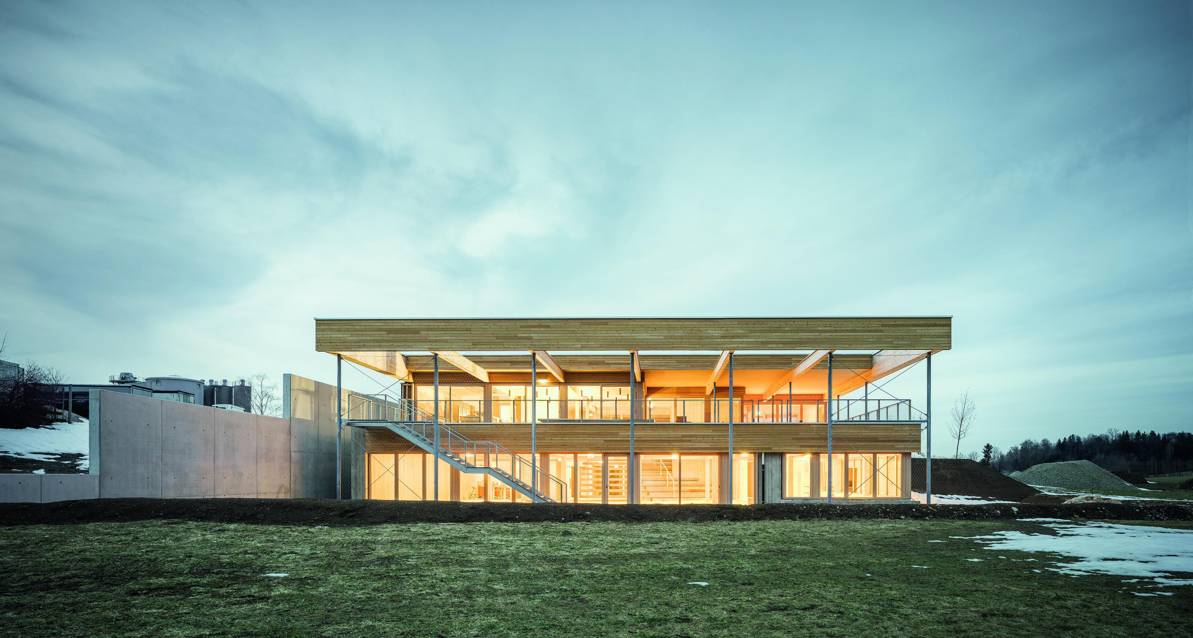 S_Bürogebäude Vivid Planet_bild-2von10_sbrg_vivid_planet_02_albrecht_imanuel_schnabel.jpg.jpg