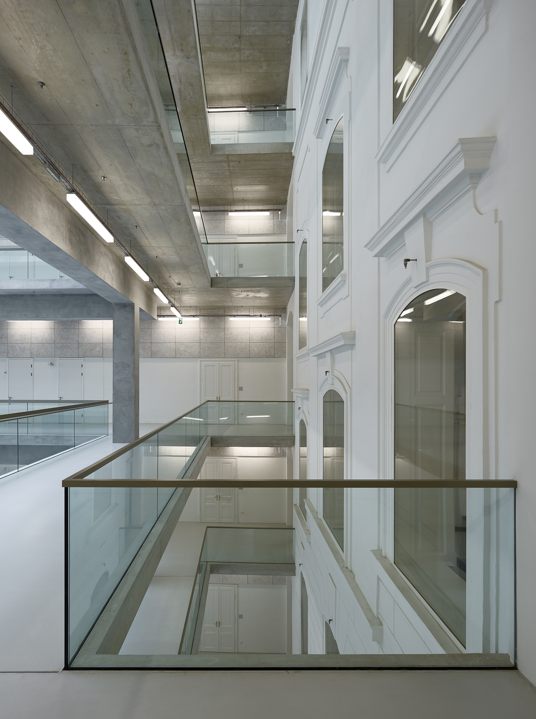 W_Universität für angewandte Kunst Wien_bild-10von12_w_universitaet_fuer_angewandte_kunst_vza7_4.jpg.jpg