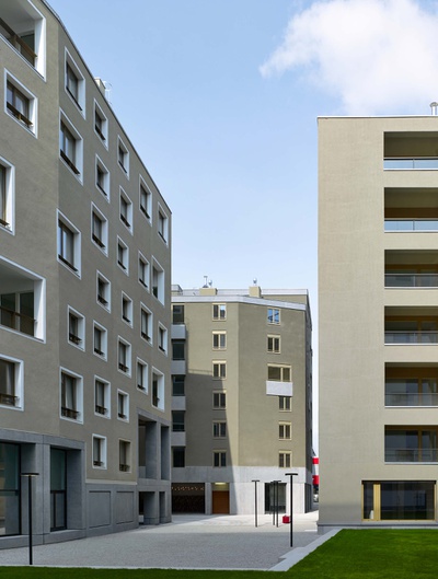 PaN Wohnpark "Interkulturelles Wohnen" – Bauherrschaft: Dir. DI Johann Gruber, Neues Leben Gemeinn. Bau- Wohn- und SiedlungsgmbH; Architektur: Architekt Werner Neuwirth mit Sergison Bates, London und von Ballmoos Krucker Architekten, Zürich; Freiraumplanung: DI Anna Detzlhofer, dnd landschaftsplanung zt kg